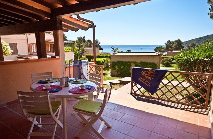 Апарт отель Casa Del Golfo Лакона Экстерьер фото